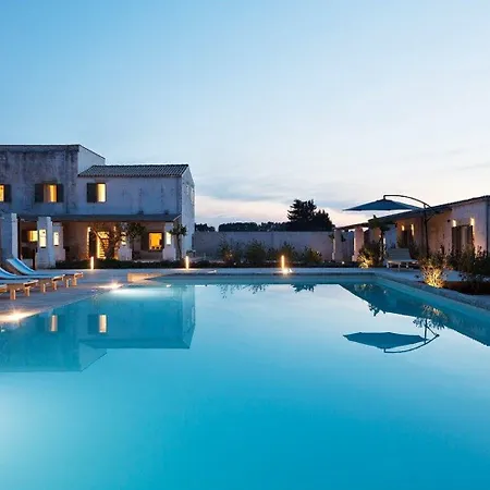 Lejlighedshotel Masseria Borgo Sentinella 4*