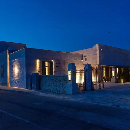 Masseria Borgo Sentinella 4*