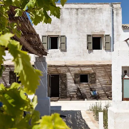 Masseria Borgo Sentinella 4*