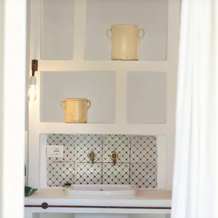 Masseria Borgo Sentinella 4*