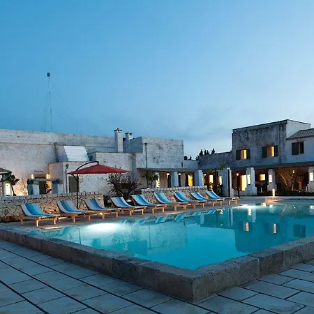 Masseria Borgo Sentinella アパートホテル