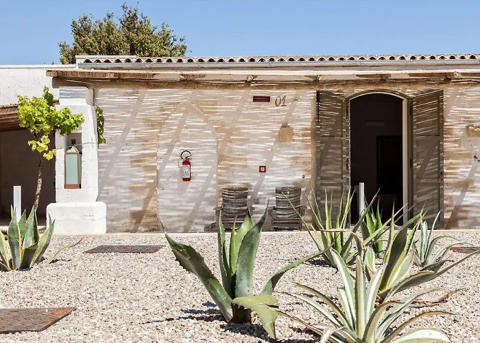 Masseria Borgo Sentinella 4* Torre dell'Orso